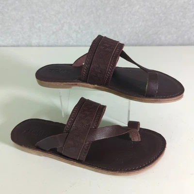 Sandalia Toms de cuero marrón con correa en el dedo del pie para mujer talla 8 boho Foto 1 de 4