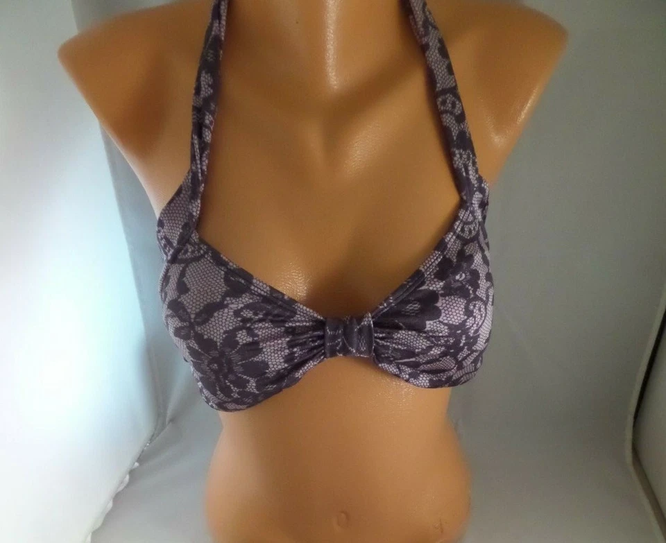 NWT Bettie Page Pink Lace Bikini Top Size 6 Sexy Hot Pin Up Retro Rockabilly - Image 1 of 4