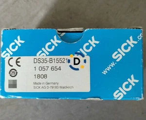 New SICK DS35-B15521 Photoelectric sensor - Picture 1 of 1