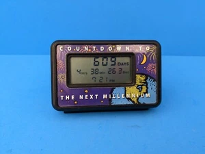 Reloj Calendario Digital Y2K Cuenta Regresiva Retro Para El Próximo Milenio De Colección, FUNCIONA (C6) - Imagen 1 de 4