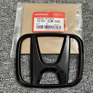 Gloss Black Front Grill Emblem Fits Honda CRV 2012-2021 Badge Logo 75700-SZW-000 - Picture 1 of 6