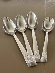 Reed & Barton Harvest Bouquet 18/10 Stainless Flatware- 3 Tablespoons & 1 Sugar - Picture 1 of 3