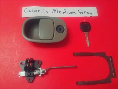✅OEM 02-05 Chevy Trailblazer GMC Envoy Bravada GloveBox Latch KEY Handle MD GRAY - Image 1 of 4