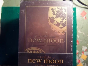 The Twilight Saga: New Moon (2010 DVD; 2 Disc Set; Steelbook Packaging) - Picture 1 of 1