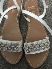 faith white sandals