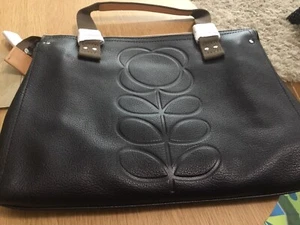 Orla Kiely Embossed Flower Black Leather Small Zip Messenger - Webbing Handles - Picture 1 of 6