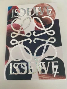 Loewe issue 7 2025 Fall WINTER Pre collection look book Catalog the PUZZLE 10 - Imagen 1 de 4