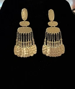 Kendra Scott Oster Gold Statement Dangle Earrings - Picture 1 of 5