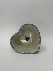 Small Vintage Heart Bowl - Picture 1 of 6