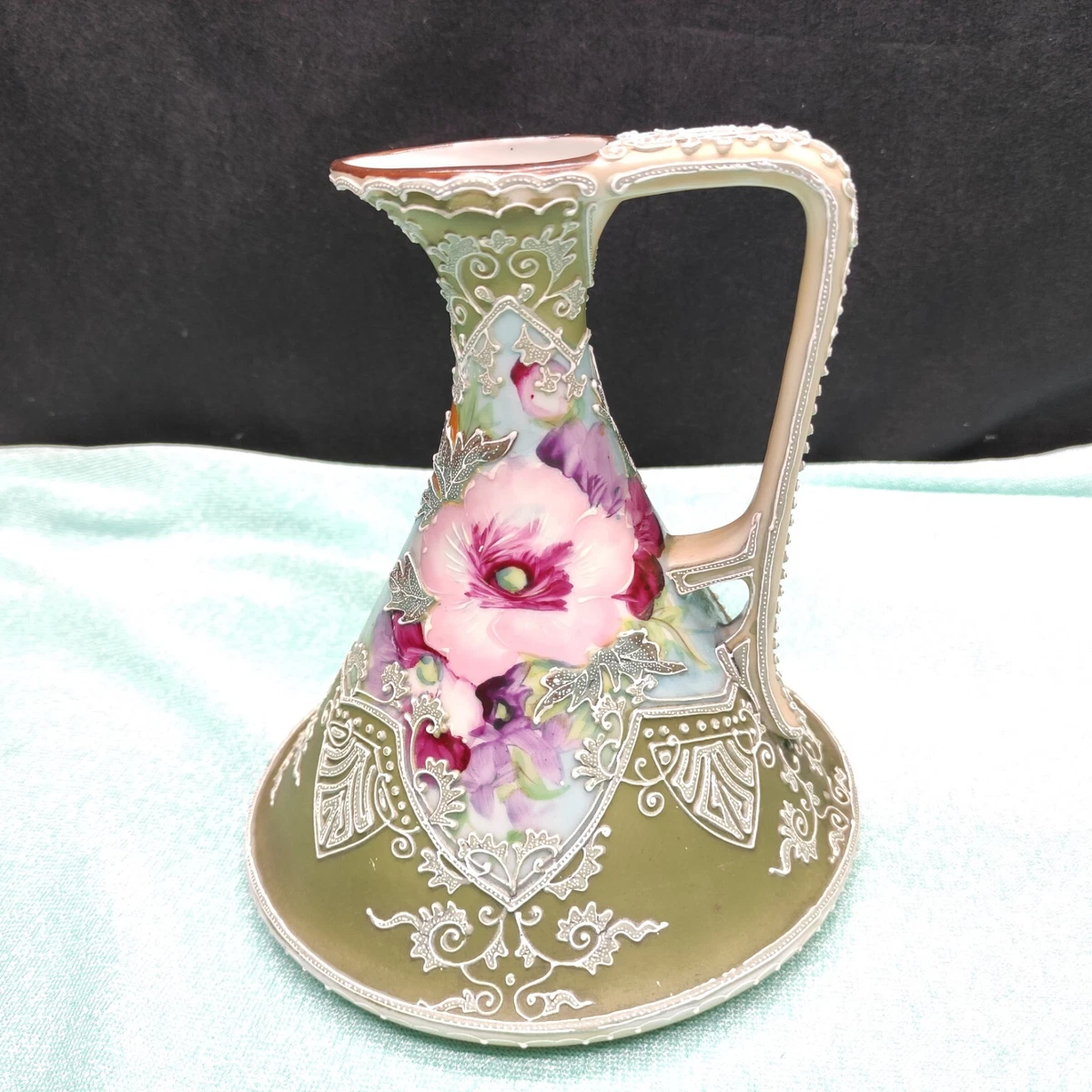 HAND PAINTED NIPPON 果物柄 大皿 アンティーク Teacup and Saucer, Nippon, Strawberries, Gold Beaded, Hand Painted