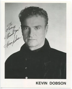 Kevin Dobson Signed 8x10 Photo Autographed Actor Kojak - Picture 1 of 2