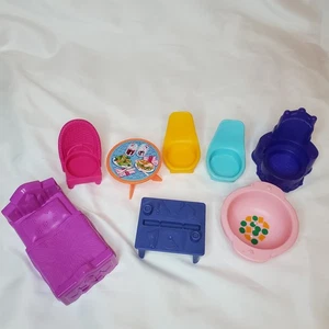  Fisher Price Little People Furniture Accessories Lot - Picture 1 of 3