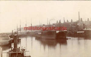 REAL PHOTO POSTCARD OF SEAHAM HARBOUR, (NEAR SUNDERLAND), COUNTY DURHAM - Picture 1 of 2