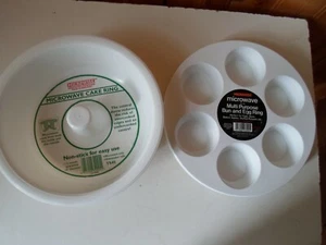 Microwise Microwave / Plastic  Bakeware Set of 2 : Bun Tray & Cake Ring - Picture 1 of 5