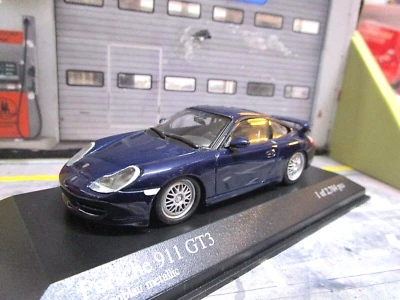 PORSCHE 911 - 996 Carrera Coupe GT3 blau blue met. 1999 Minichamps 1:43 - Bild 1 von 4