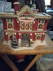 2005 Department 56 A Christmas Story CLEVELAND ELEMENTARY SCHOOL Unused Retired - Picture 1 of 16