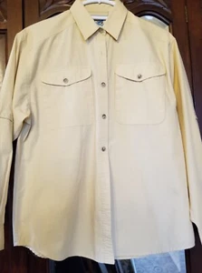 Women's Small Travel Smith Pale Gold Soft Easy No Wrinkle Pack Button Detail - Picture 1 of 14