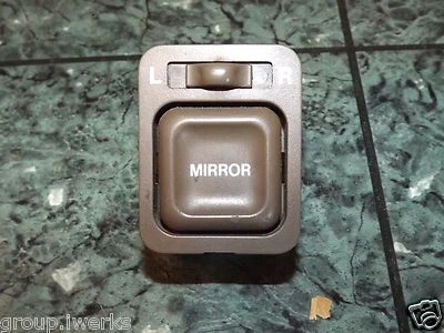 96-00 OEM Honda Civic EK remoto conjunto de interruptor de espejo retrovisor eléctrico en marrón / topo Foto 1 de 4