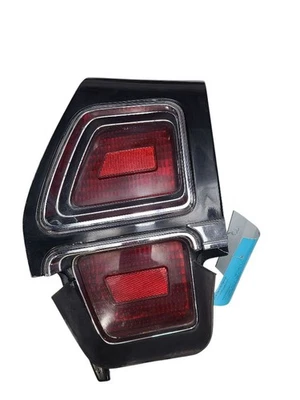 Luz trasera izquierda conductor Delta 88 se adapta a 72 OLDSMOBILE 642202 Foto 1 de 4