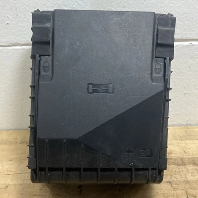 2010-2014 Volkswagen EOS GTI ECU Fuse Box 1K0 937 125 D - Image 1 of 4