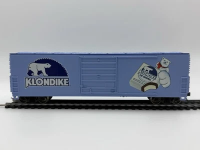 HO Proto 1000 Klondike 50’ High Roof Box Car – KD Couplers Metal Wheels - Image 1 of 4