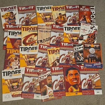Cleveland Cavaliers Tip-Off Esta Noche Juego Programa Lote de 26 LeBron James  Foto 1 de 4