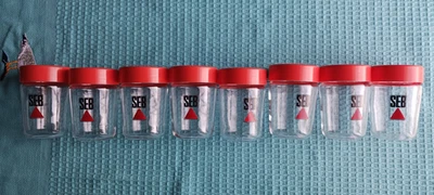 SUPERBE SEB 8 POTS DE YAOURT VERRE Sérigraphié VINTAGE pour Yaourtière 872 SEB - Immagine 1 di 4
