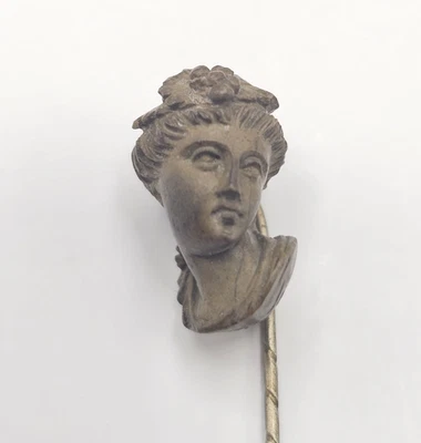 XIXe - Epingle à chapeaux - Buste de dame 2 cm + épingle - Photo 1/4