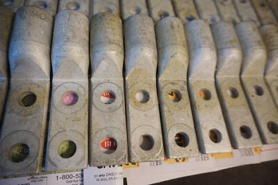 4 Ct. Compression Lug Terminals YA34A3 2 Hole 500 Die 300 AL9CU-HV Aluminum Conn - Image 1 of 4