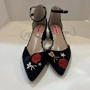Betsey Johnson Women's Jeweled Black Pointed Toe Heels Size 6M  Caily Style - Bild 1 von 8