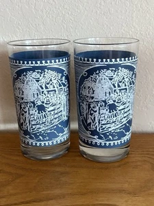 CURRIER & IVES VASOS DE VIDRIO ANTIGUO MOLINO DE GRANO 8 OZ DE COLECCIÓN DE 2 EE. UU. - Imagen 1 de 3