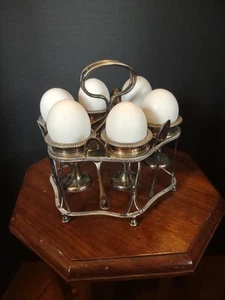 MAPPIN AND WEB PLATE ARGENTO PORTAUOVO CRUET SET 1911 CON cucchiai 7" Raro - Foto 1 di 18