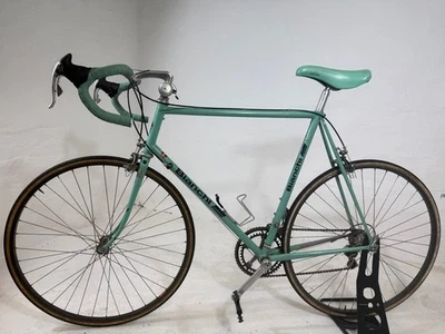 Rennrad BIANCHI Rahmengröße 61 cm Refurbished - Bild 1 von 2