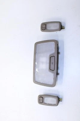 Juego de luces de lectura de cúpula central trasera Hyundai Tucson 19-21 y parasol Foto 1 de 4