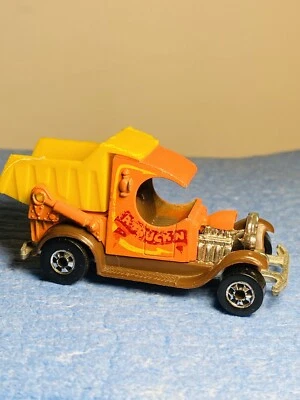 Hot Wheels Diecast 1977 A Truck N Rat Rod Mattel INC paredes negras Foto 1 de 4