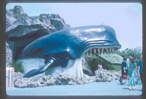 Kodachrome 1965 Slide Disneyland CA Monstro Whale Storybook Land Ride A18 - Imagen 1 de 1