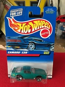 1997 Hot Wheels Camaro Z28 Collector #822 1:64 Scale Diecast Car B545 - Picture 1 of 9