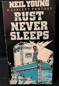 Rust Never Sleeps (VHS) 1979 Neil Young - A Concert Fantasy: Rust Never Sleeps - Bild 1 von 5