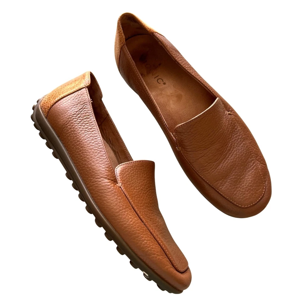 Mocasines informales sin cordones de cuero marrón Vionic para mujer talla 7,5 Elora Foto 1 de 4