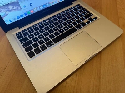 MacBook Pro, 13 Zoll, Ende 2011  2,4GHz, 500 GB SSD, voll funktionstüchtig - Bild 1 von 4