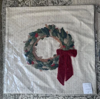 Grinalda Pottery Barn com capa de travesseiro arco de veludo vermelho, linho múltiplo, 22" - Imagem 1 de 4