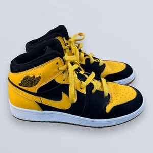 Nike Air Jordan 1 Retro New Love 2007 Black Varsity Maize Size 5.5 307383-071 - Picture 1 of 9