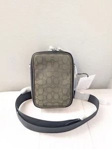 Nuevo con etiquetas Bolso Bandolera Coach CH097 Stanton Firma Jacquard Pequeño Teléfono Oliva Drab - Imagen 1 de 5