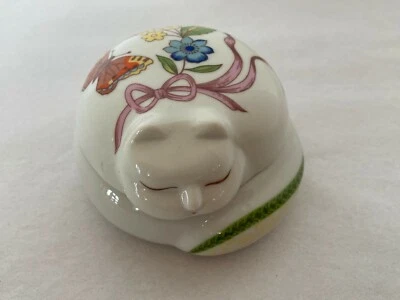 Caja baratija de porcelana Prestige Sleeping Cat cinta rosa flores mariposa Foto 1 de 4