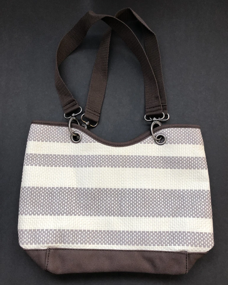 Thirty-One Canvas Crew Mini - Raya de Paja Taupe Nuevo Foto 1 de 1