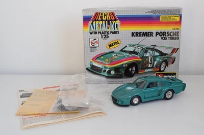 B98 1:24 BBURAGO BURAGO 5142 KREMER PORSCHE 935 TURBO VAILLANT NUOVO CON SCATOLA - Immagine 1 di 4