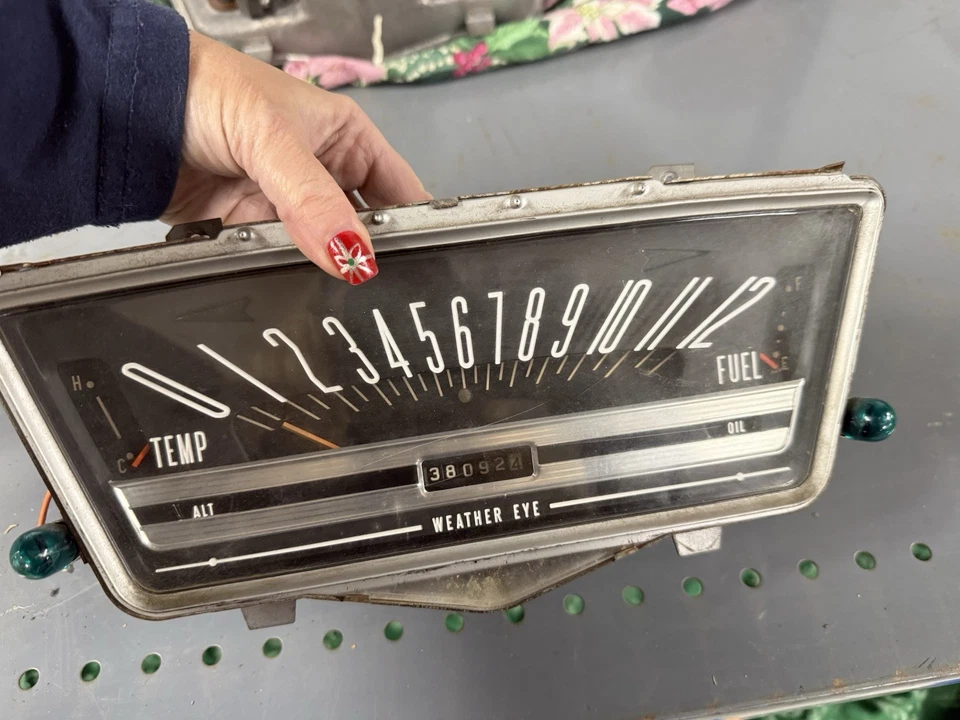 Cuadro de instrumentos clásico 63 64 AMC Rambler Rebel Ambassador Speedo 1963 1964 2 Foto 1 de 3