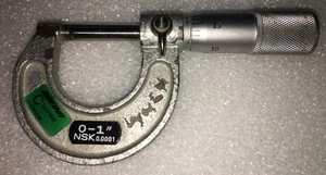 GEBRAUCHTE NSK 0-1 ZOLL AUSSENMESSSCHRAUBE 0,0001 GRADS NR. 308-601 FRIKTIONSFINGERHUT - Bild 1 von 4