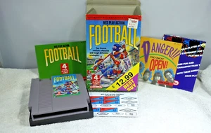 Nintendo 1990 NES Play Action Football CIB Shrink - Bild 1 von 7