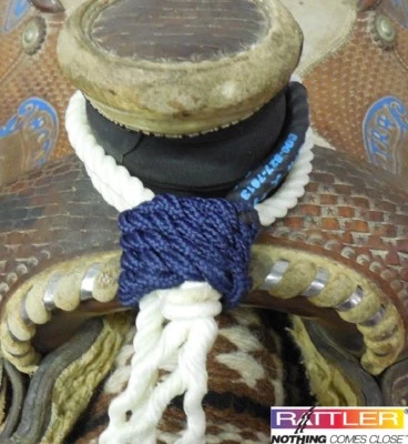 Cuerdas trenzadas Rattler cuerno nudo azul sonajero nada se acerca Foto 1 de 4